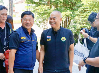 ลงพื้นที่ตรวจเยี่ยมติดตามผลการดำเนินงานการรวบรวมผลไม้ของสหกรณ์การเกษตรเพื่อการตลาดลูกค้า ธกส. นครศรีธรรมราช จำกัด โดยมี นายสมโชค จันทร์ใหม่ ประธานกรรมการ นายครรชิต พานชาตรี ผู้จัดการสหกรณ์ และเจ้าหน้าที่สหกรณ์ ให้การต้อนรับ ณ สหกรณ์การเกษตรเพื่อการตลาดลู ... พารามิเตอร์รูปภาพ 13